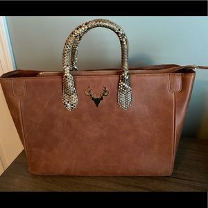 Taxidermy MACKIE TOTE